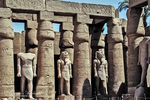 statue  di  Ramses II