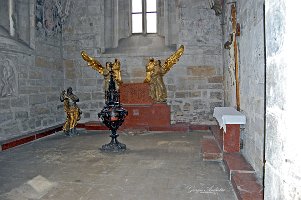 Chiesa di San Michele - statue gotiche 